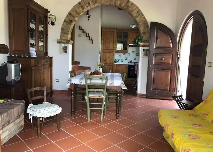 Apartamento Business Confortevole E Funzionale Trignano